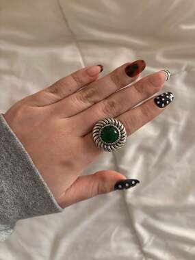 Vintage Sterling Silver Green Onyx Cabochon Swirl like Pattern Ring